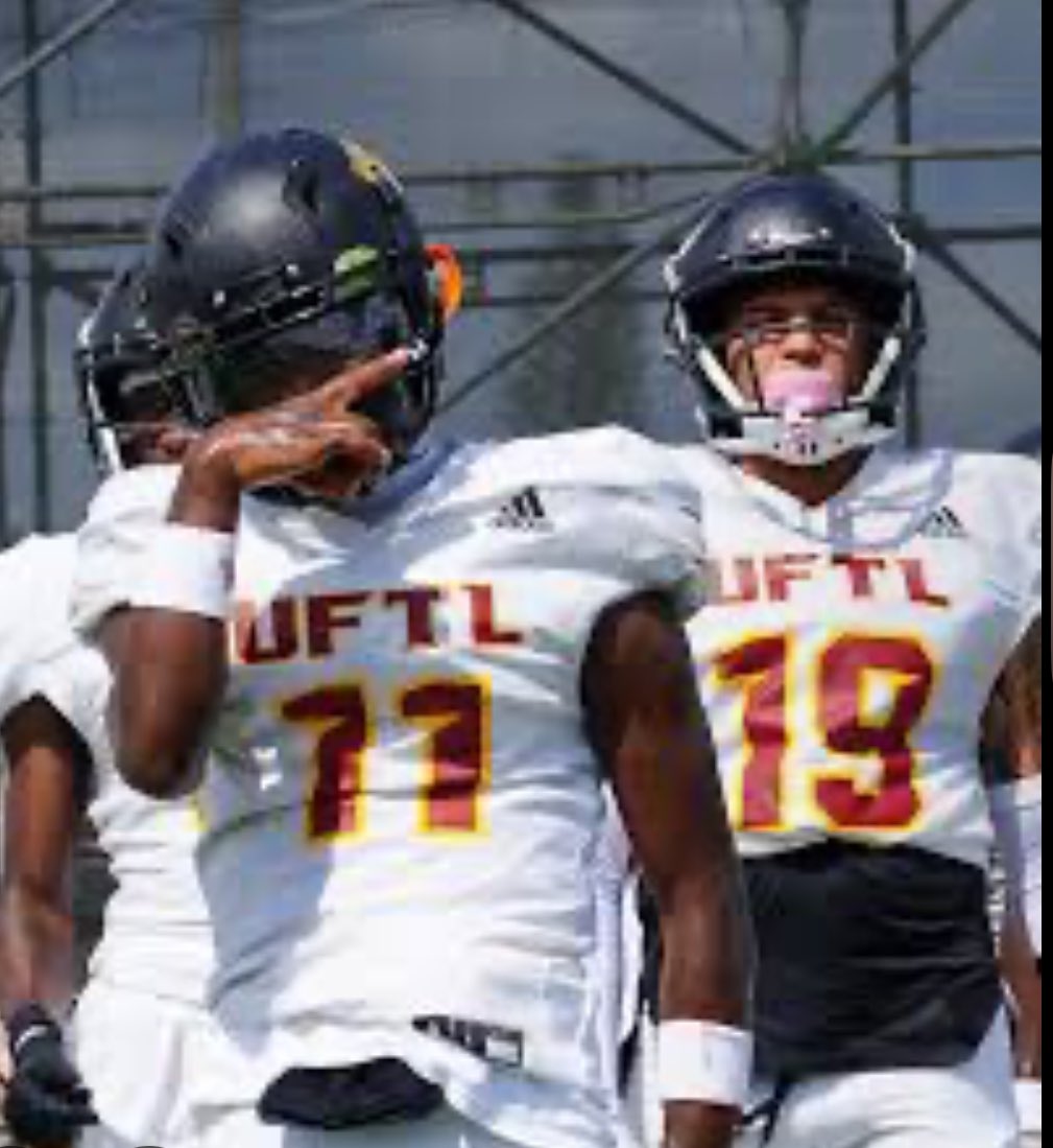 Blessed to receive my first D1 offer from the University of Fort Lauderdale🔴🟡⚫️#AGTG
<a href="/MarkHum7/">Mark Humble</a> <a href="/coach_t_ritchie/">Todd Ritchie</a> 
<a href="/HHKnights_FB/">Harker Heights Football</a> <a href="/CoachLoganBrock/">Logan Brock</a> 
#repthesheild