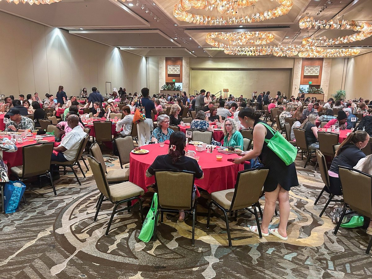 Our EDC team was honored to present at the 2025 Hawaii International Conference. So glad to share some of our #NSFfunded #STEM #education and #workforce preparation programs with colleagues from around the world and so inspired by the sessions we attended.