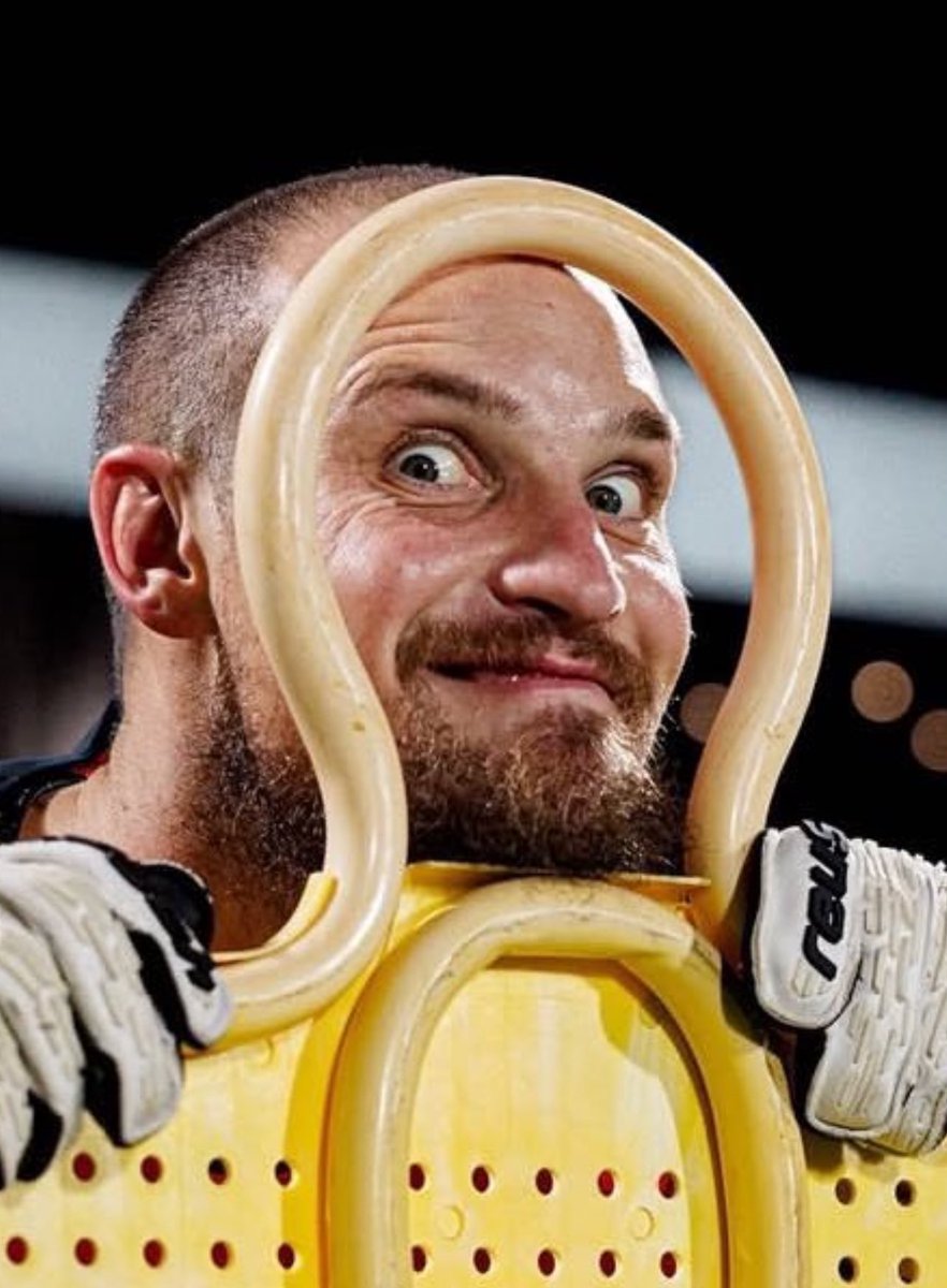 #الاتحاد_الهلال
الهلالي الليله لا جا ينام 
الحلم اللي يطلعله😆