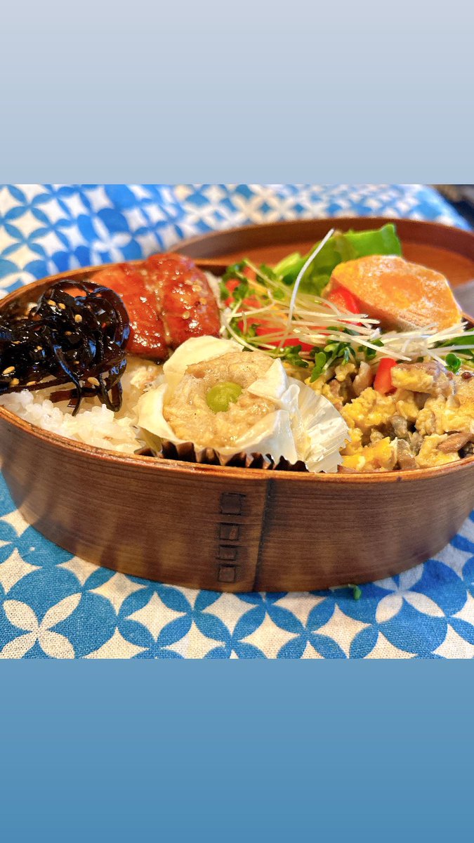 IkenoshimaS's tweet photo. 寒いの！
#わっぱ弁当、
#お弁当日記、
#みりん干し、
#焼売、
#鯛飯、
#きのこ肉玉子、 https://t.co/vgdvQsVW0w