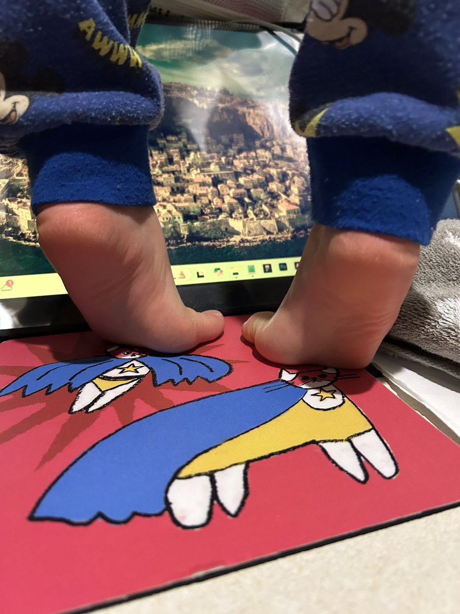 croissantdelun1's tweet image. 日付：1月7日

☑︎園のカルタ大会
☑︎ #AーTECH テスト修正
☑︎スペース拝聴（よしおさんゲスト）
☑︎AIレクチャー会参加
☑︎よしおさんコミュ交流会参加　

園のカルタ大会に参加！

毎年、園長からのクリスマスプレゼントは年始のカルタ大会で使うカルタ（クラス別）🎁…