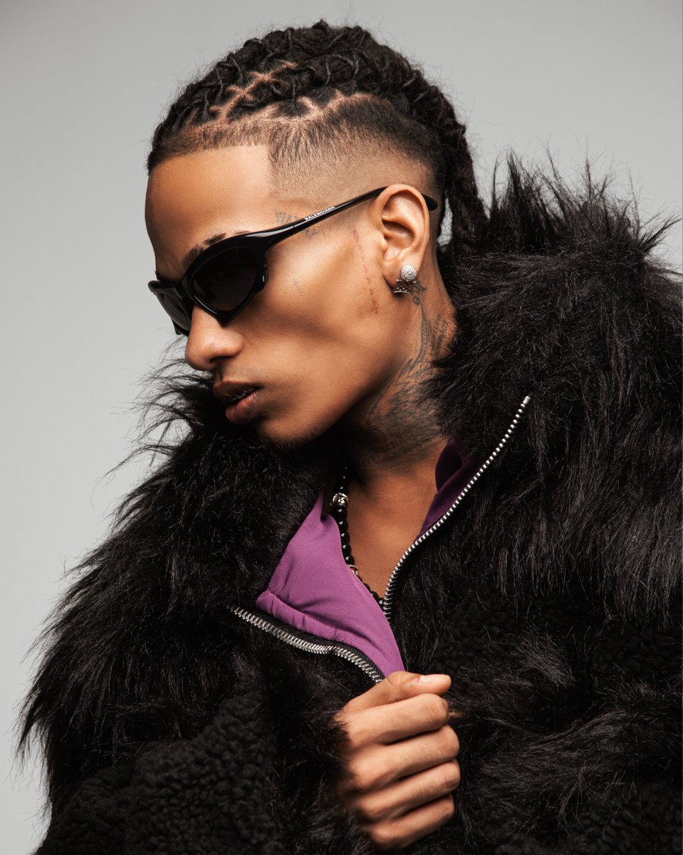 'Isso É Sério' tá chegando e foi uma super produção, como a música merece. [...] É o último videoclipe dos quatro que a gente preparou para o '333' e provavelmente é o maior até agora.

— Matuê em nova entrevista à Galore.