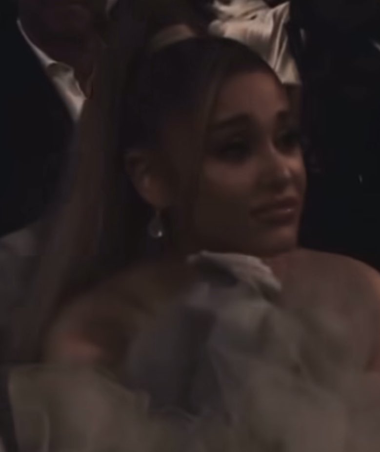 baby_eternally_'s tweet image. @billshsbnd Emilia Perez is an international film, wicked is an American movie. The new international voters love giving international films these kinds of recognitions.
At least they didn't go home empty handed.
I feel bad for her cuz she wanted this since age 10😭
#Grammys2020