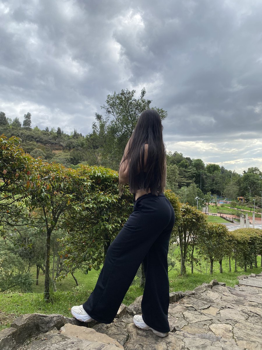 Lorenarzapata's tweet photo. ✨💛 https://t.co/PY04YquMGK