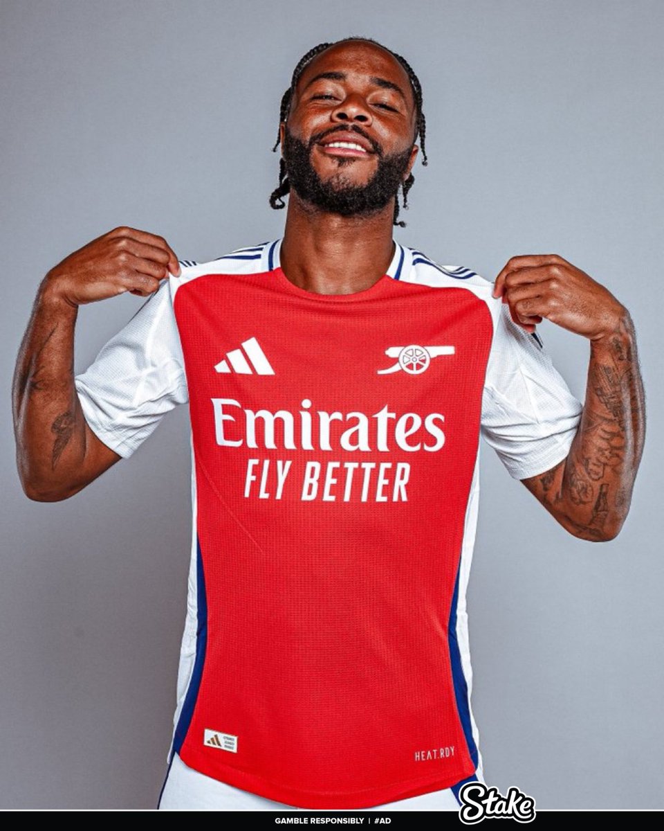 UTDTrey's tweet image. Someone please explain to me why Arsenal signed Raheem Sterling