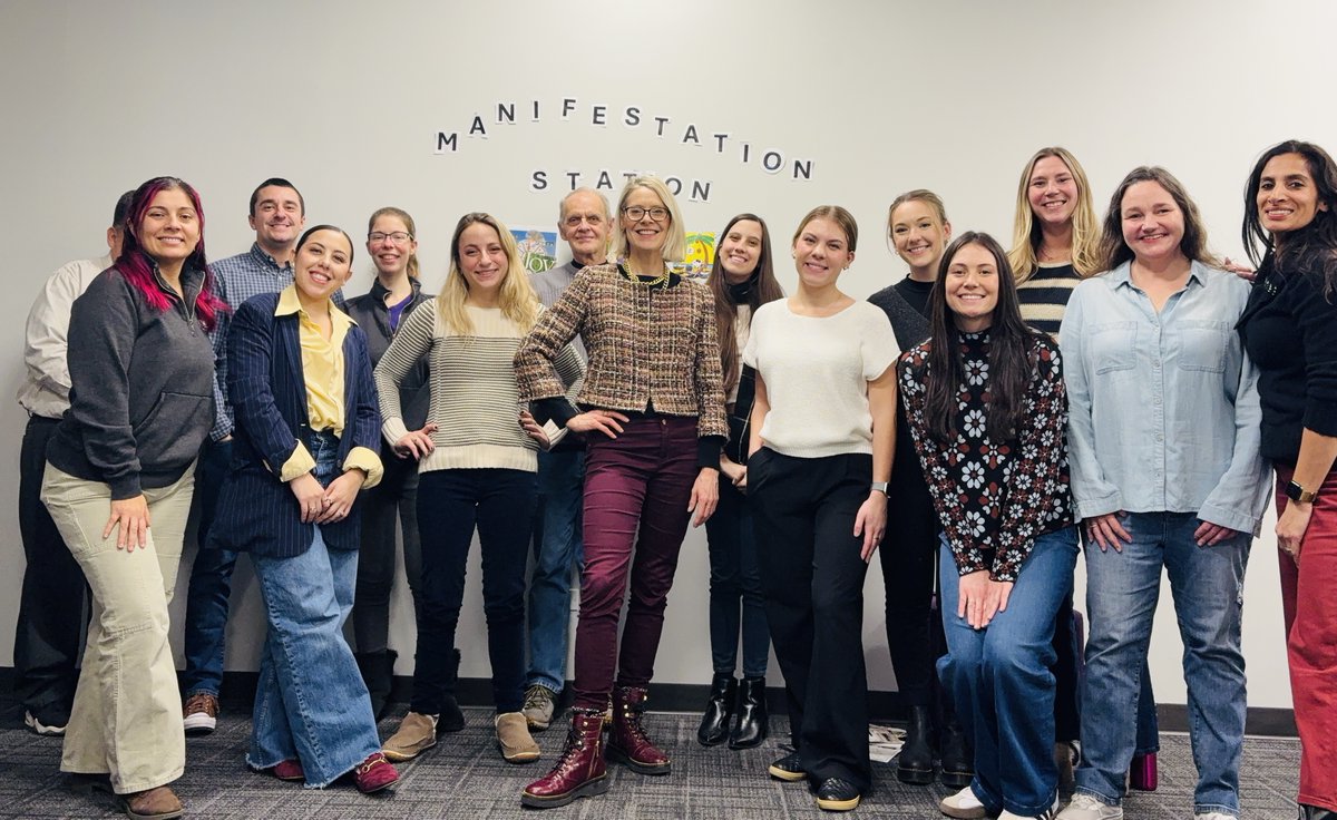 EFGC staff had a fun time highlighting our creativity as we put together our vision board for 2025. It was especially exciting to have Alison Ruble, our new President and CEO, take part in this collaborative effort. Welcome Alison!