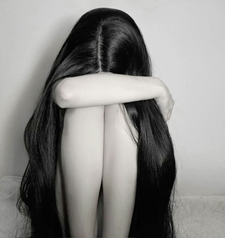 puppycidios's tweet photo. a necessidade feminina de deixar o cabelo assim https://t.co/Nnbht7qkoP
