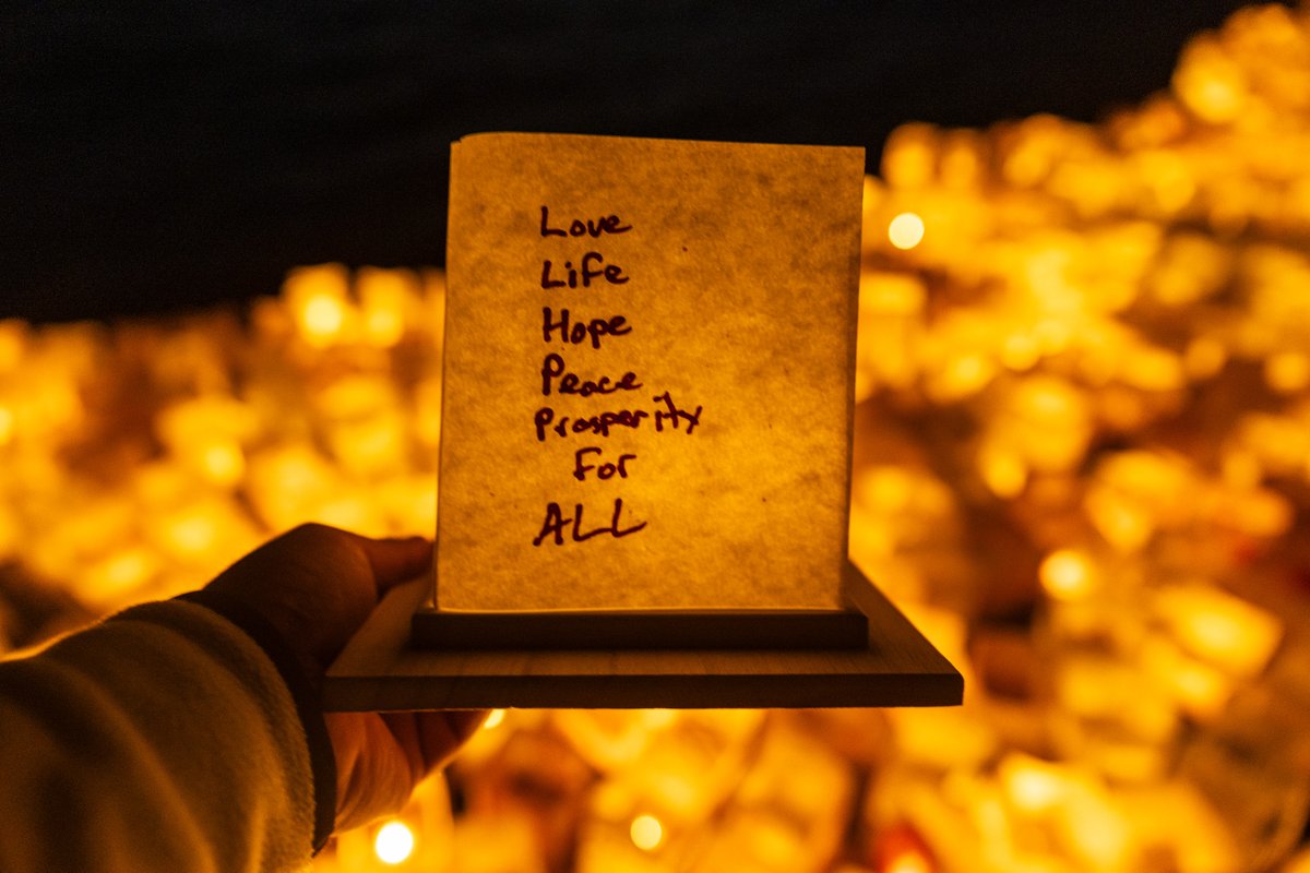 We can't WAIT for this WEEKEND!

Will we see you in Las Vegas, Tampa Bay, or Waco? 
Grab tickets at waterlanternfestival.com

#waterlanternfestival #lanterns #Vegas  #tampa #waco