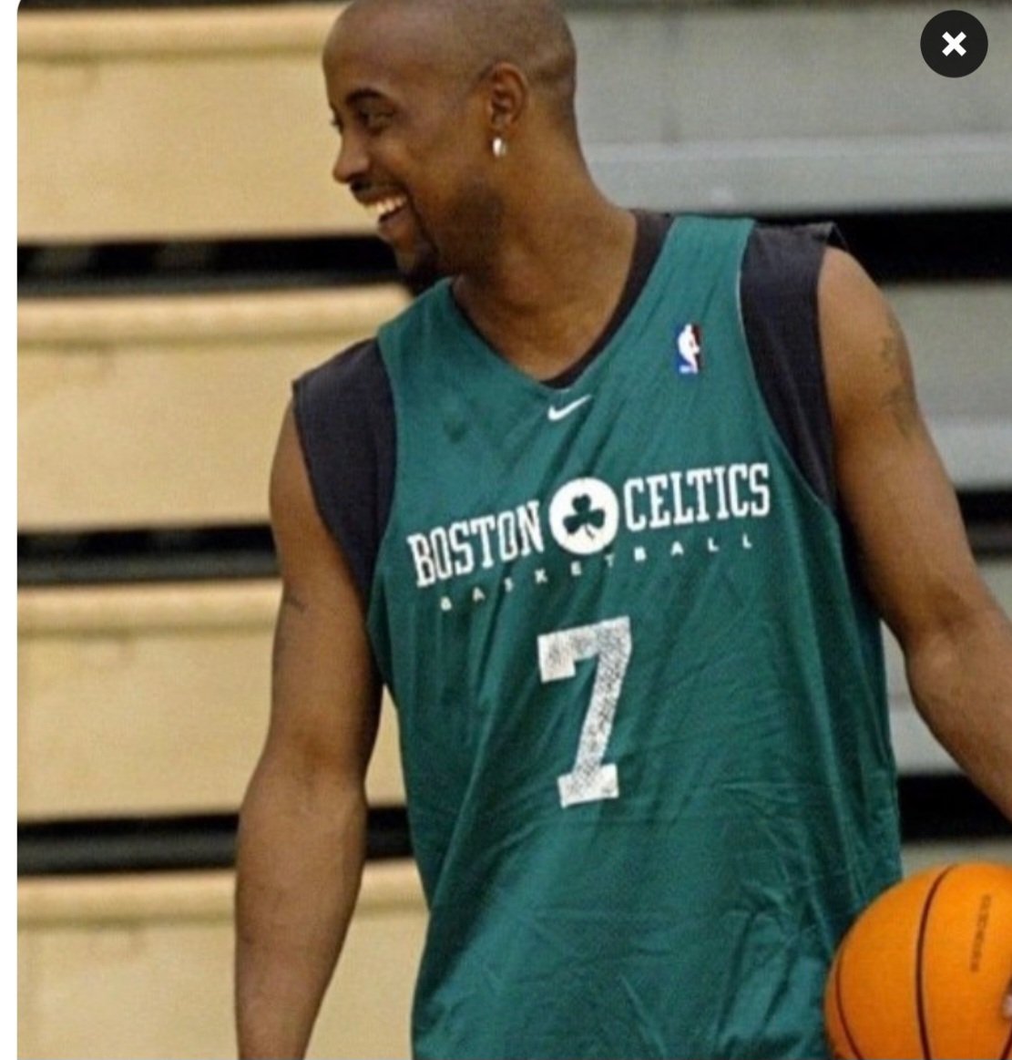 chibbs_1's tweet photo. Sorry my New York fans @nyknicks will not win this year @celtics repeating !  😂 https://t.co/IWlVr4in6k