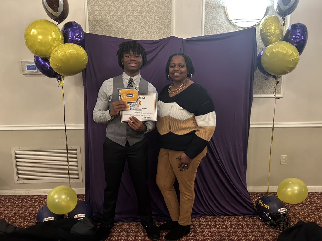 Manoah_Wright's tweet image. First Year Lettermen And Honor Roll Student As A Freshman!!!  3 more to come‼️ @pitt75panther @ajs909 @Coach_TJYoung @PlumAthletics @PlumFootball