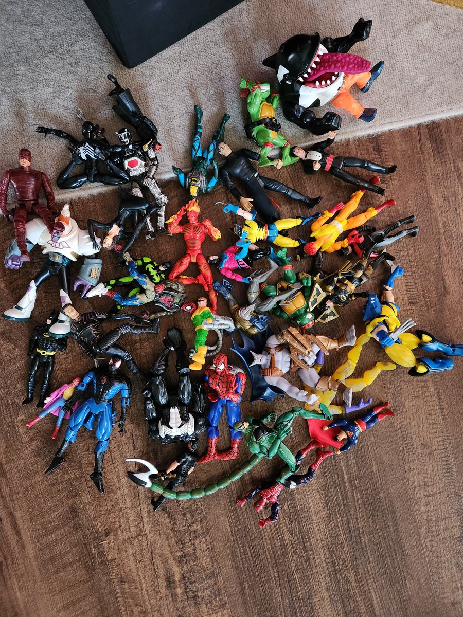 Pick ONE toy you aren't sharing with the class.

My pick: Sir Mobius "Moby" Lick. That tongue was versatile.

#WritingCommunity #authors #AuthorsOfTwitter #Poll #90skid #90smovies #90s