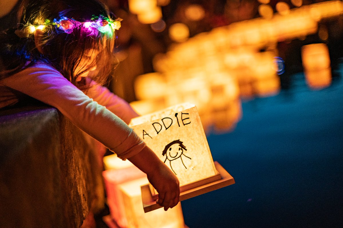 Will you add your lantern to the water this year?!

#waterlanternfestival #lanterns #events