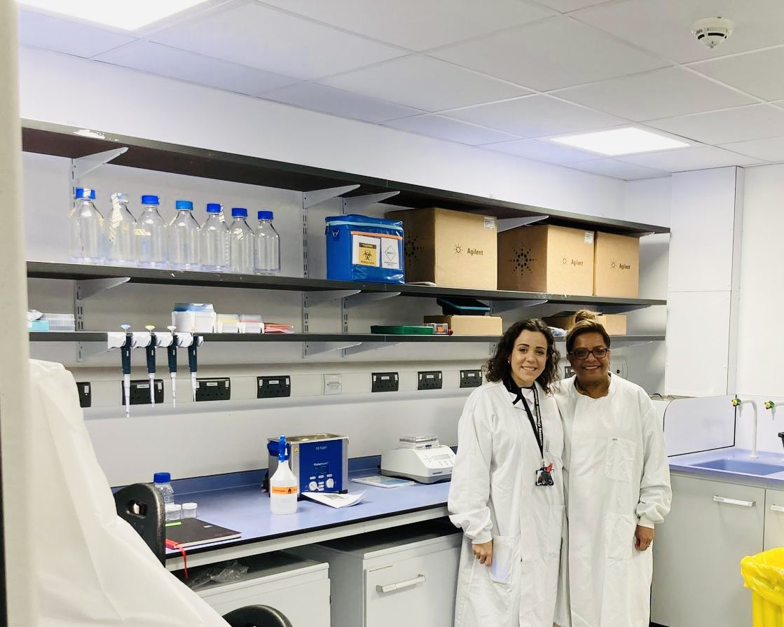 Hepatology Plymouth (@hepatoplymouth) on Twitter photo The beginning of our Environmental Hepatology research lab β¨
Head of the lab: Shilpa Chokshi
First post doc: Paula Boeira
Watch this space π
<a href="/ChokshiLab/">Chokshi Lab London</a>
<a href="/Paula__Boeira/">Paula Boeira, PhD</a> The beginning of our Environmental Hepatology research lab β¨
Head of the lab: Shilpa Chokshi
First post doc: Paula Boeira
Watch this space π
<a href="/ChokshiLab/">Chokshi Lab London</a>
<a href="/Paula__Boeira/">Paula Boeira, PhD</a>