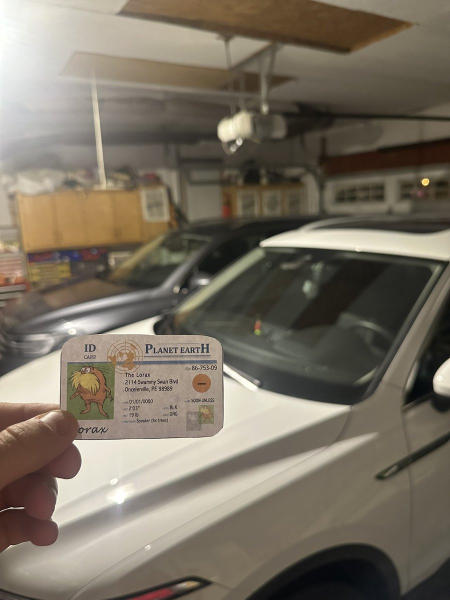 walters_apes's tweet photo. I only drive when I have to and carpool with my friends whenever I can. This helps reduce my ecological footprint, which will help sustain the Earth’s population @franklinlorax #apespop https://t.co/PcVZBP0HVR