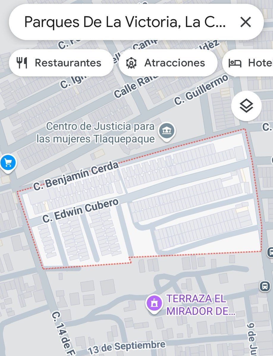 Taniaintmx's tweet photo. @siapagdl @Trafico_ZMG Aquí todo lo punteado en rojo Parques de la Victoria sin agua https://t.co/qgrTZ1beH6