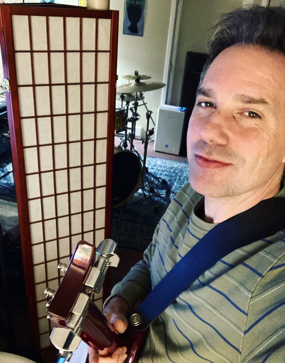 Ontologics's tweet image. Finally getting over this cold or whateva.. hot damn. Back at it after almost a 3 week break, the time is nighhhhh. #WritingSessions #LPFive #DemoThree