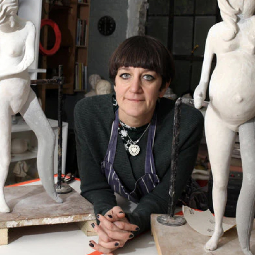 tabithasoren's tweet image. Next Tuesday! January 14 I&apos;ll be giving an online talk about the ACTS OF CREATION exhibition.

Here are some of the other amazing artists in the show:
#PaulaRego
#JanineAntoni 
#CathiePilkington 
#CarolineWalker

It&apos;s free || Please register here: bit.ly/soren_millenni… ⏰