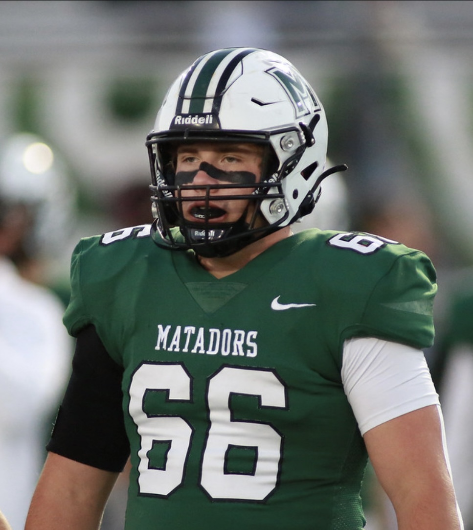Andrew Davenport (@adavenportmhs) on Twitter photo 25' DL | All Bay-Area | All League OL/DL | Led team in tackles | 6'1.5 265 | 87 Tackles | 17.5 TFLs | 7.5 Sacks | 5 FR | 4 FF |
hudl.com/video/3/161043…
<a href="/NickSafir/">Coach Safir</a> <a href="/PGregorian/">Paul Gregorian</a> <a href="/GregBiggins/">Greg Biggins</a> <a href="/BrandonHuffman/">Brandon Huffman</a> <a href="/RivalsFriedman/">Adam Friedman</a> <a href="/adamgorney/">Adam Gorney</a> <a href="/MitchBookLive/">Mitch Stephens</a> 25' DL | All Bay-Area | All League OL/DL | Led team in tackles | 6'1.5 265 | 87 Tackles | 17.5 TFLs | 7.5 Sacks | 5 FR | 4 FF |
hudl.com/video/3/161043…
<a href="/NickSafir/">Coach Safir</a> <a href="/PGregorian/">Paul Gregorian</a> <a href="/GregBiggins/">Greg Biggins</a> <a href="/BrandonHuffman/">Brandon Huffman</a> <a href="/RivalsFriedman/">Adam Friedman</a> <a href="/adamgorney/">Adam Gorney</a> <a href="/MitchBookLive/">Mitch Stephens</a>