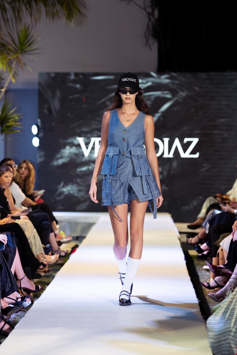 VERO DIAZ tweet media