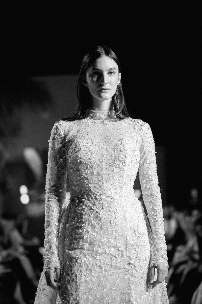 SPRING/ SUMMER 2025

El pasado 10 de diciembre tuvimos nuestro #PrivateRunway presentando nuestra última colección más reciente Spring/ summer 2025 donde cerramos con un espectacular diseño de nuestra línea Vero Diaz Bridal.

Collection available now!

#Runway #NewComlection