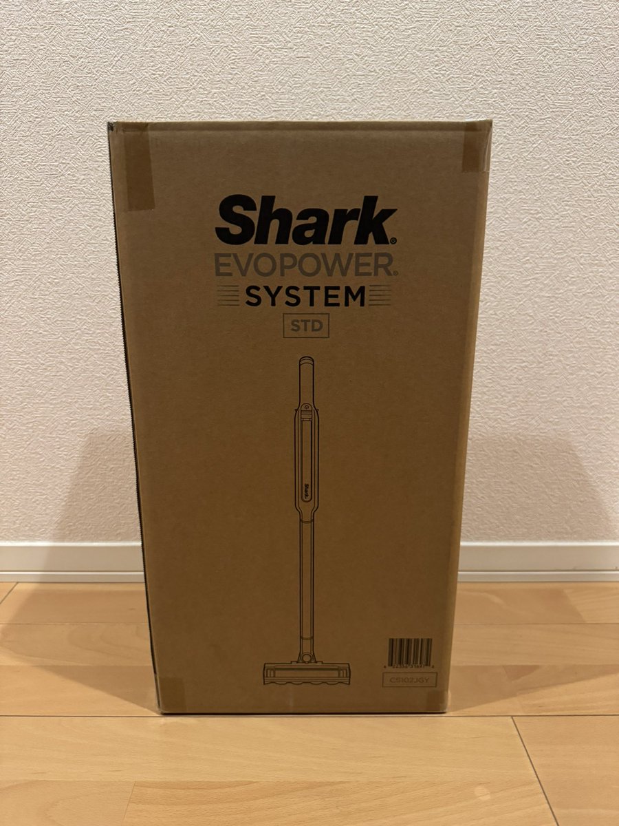 butsuyokuoh's tweet photo. うちに新しい掃除機がやってきました。
#Shark #EVOPOWER SYSTEM STD。
うちにはすでにダイソンの掃除機もありますが、 #ビックカメラ でかなり安くなっていたので、サブ機として手を出しました。
見せてもらおうか、 #シャーク の掃除機の実力とやらを!
#初売り
#物欲王 https://t.co/U0IoajGe1A