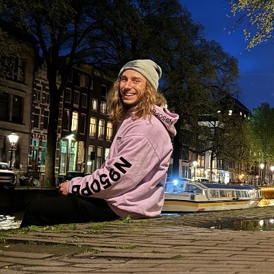brettemadison's tweet photo. Life isn’t about finding yourself. Life is about creating yourself. - George Bernard Shaw https://t.co/bo4fu4XPzG
