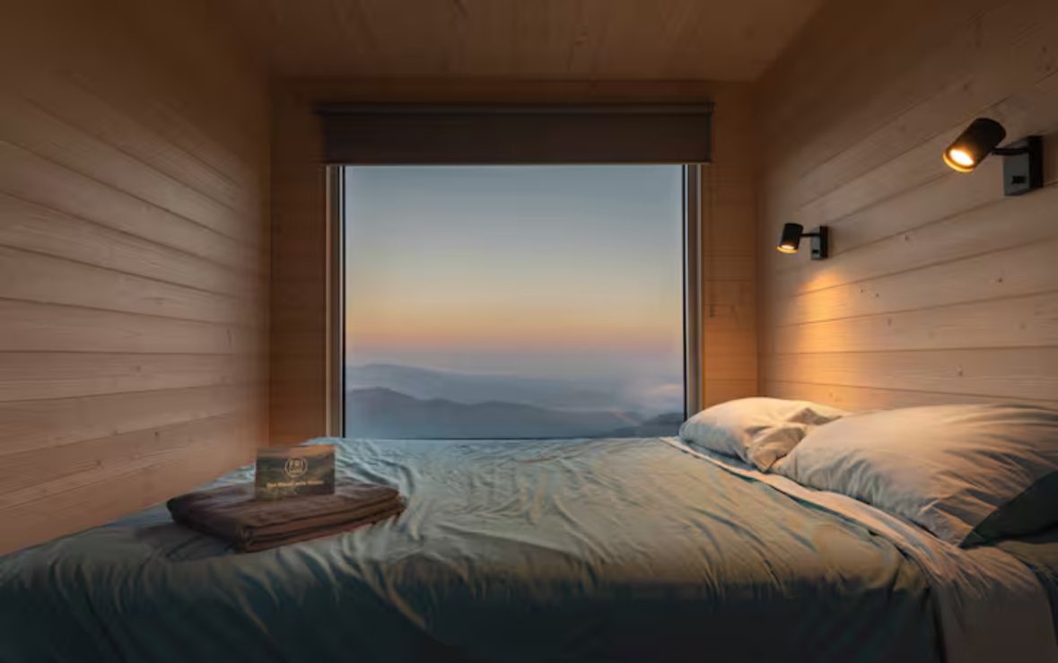 hichembkhh's tweet photo. faut se brancher séjours déconnectés sur Airbnb ça a l’air exceptionnel tu fais ça avec ta femme isolé du monde wow https://t.co/y3maCflzv0
