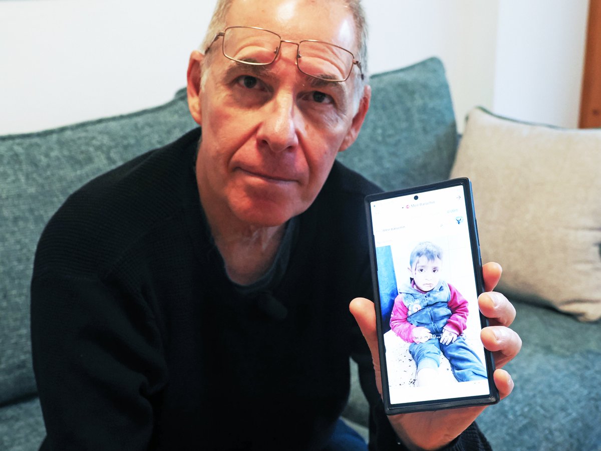 イスラエルの高校教師、メイール・バルヒンさんは、ガザで犠牲になった子どもたちの写真とともに「この狂気を止めるんだ」などのコメントをFBに投稿。その後、職を解雇され、反逆罪などの疑いで逮捕される。メイールさんの声もここで伝えています▶ youtube.com/watch?v=gNN67I… #D4P