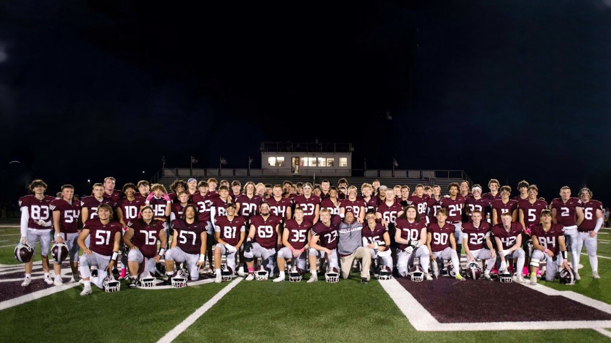 jadenldene's tweet photo. Congratulations on your extraordinary retirement, coach Hamilton! It's been an absolute privilege to play for a legendary coach like you these last 4 years. Coach concluded 31-year career with an incredible winning record of 291-74 in his 31 seasons coaching Unity, taking us to an unprecedented 6 state championship games in 2005, 2009, 2012, 2015, and 2021. Thank you for allowing myself and my teammates to be your last senior class.

You've truly left a lasting legacy that will continue to inspire generations to come. They always say leave the place better than what it was when you arrived, and you've exceeded that in every way. You've been more than just a mentor, you've always treated your players like family, providing guidance, support, and encouragement every step of the way. I truly hope you enjoy your retirement. I know not only myself but many others can count on you for advice and guidance for anything that we need in life. You built more than our program! You built one of the biggest football families in central Illinois, a testament to your dedication, passion, and commitment to excellence.

@Dan3isenmenger @Garrett35811640
@Bradyja7 @bromz2007 @HenschCaden @EliasKrall2027 @creweeckstein
@imtree85 @CadenRogers14 @oliverrawl13 @braydenhenry07 @TJHenry1116 @keegangermano21 @TreHoggie @Colesonm07 @ebailey101

@UnityFootball @UnitySportsPage
@EDGYTIM @PrepRedzoneIL @sixstarfootball @IVHSSports @NUICFootball @ThrowItDeep @CILFootball @clikasNG @ngpreps @ngpreps @mdaniels_NG @TristanThomasTV
@IHSFCA1 @OLMafia @TDJsports @Pantagraph @ForMooreSports @WCIA3sports @WCIA3 @SJOSportsPage @Bryan_Ault @portalgems @indystar @LEADPrepAcad @LEADPrepWA @Rivals @247Sports @247recruiting @FISTFOotball