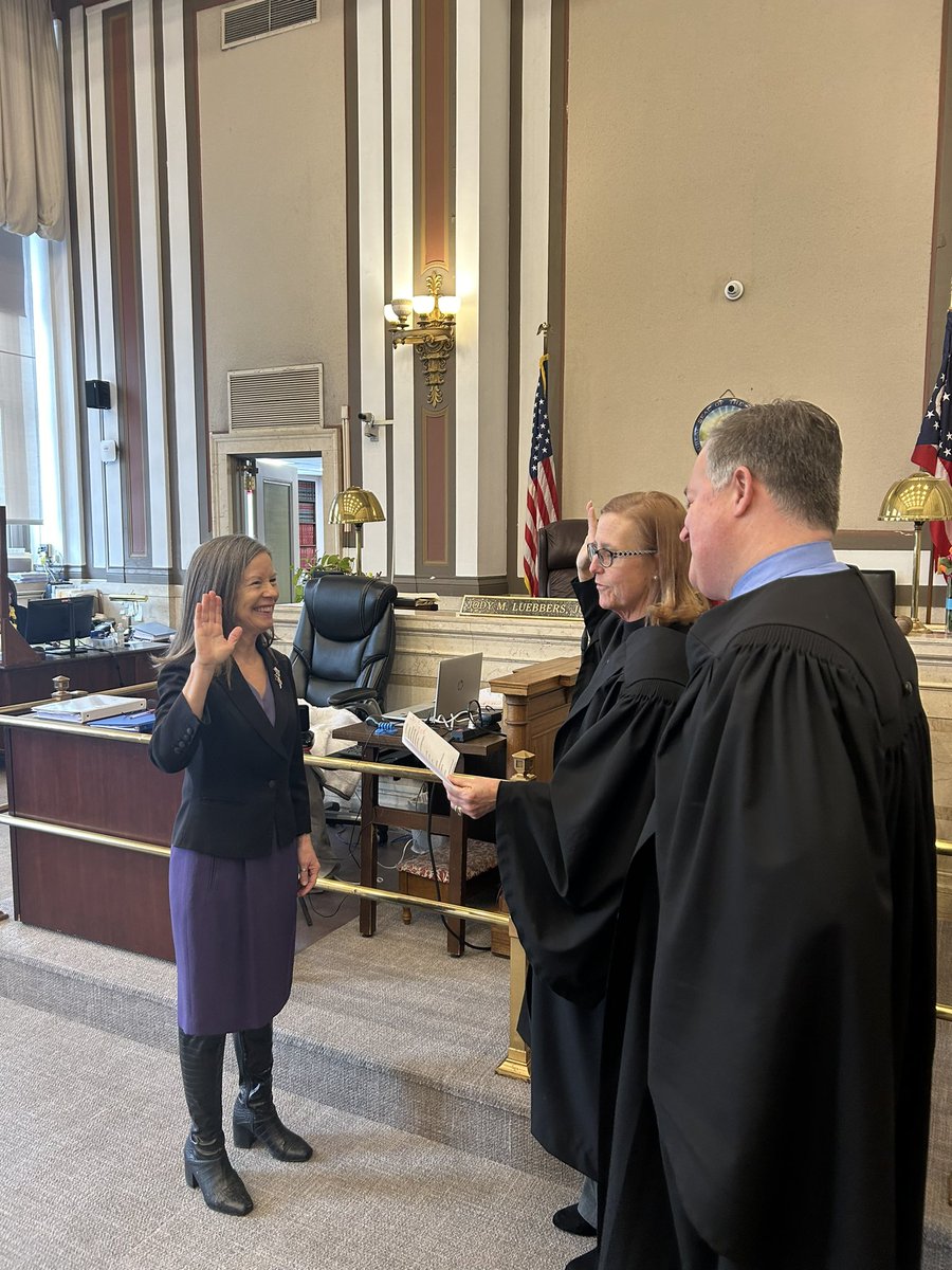 Denise Driehaus tweet media