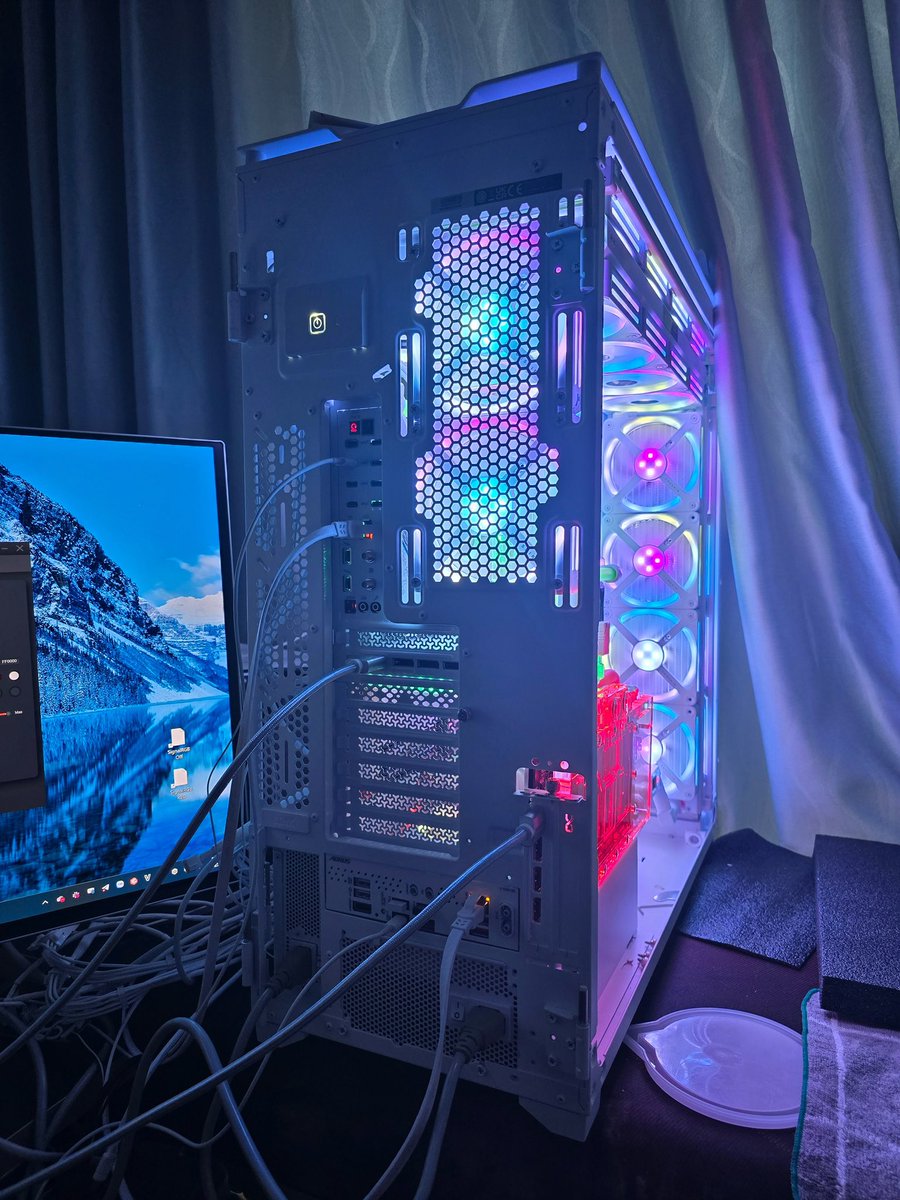 Red or Green? Bull or Bear?
P/S: Took me 2 months for this.