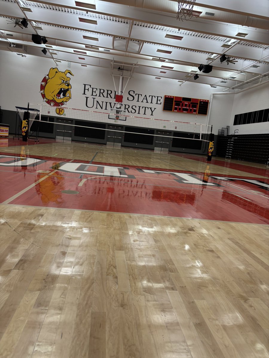 Andrew Secor (@secorsig) on Twitter photo Morning sessions w players from Davenport+Ferris.
Then, watched one of the state’s best unsigned seniors <a href="/JordynBonnema/">Jordyn Bonnema</a> and <a href="/KCHSwomansHoops/">Kalamazoo Christian Women’s Basketball</a> team I worked w last summer. One of the best HS games I’ve seen this season. They lost a close one to a very good Paw Paw team #MakeShots Morning sessions w players from Davenport+Ferris.
Then, watched one of the state’s best unsigned seniors <a href="/JordynBonnema/">Jordyn Bonnema</a> and <a href="/KCHSwomansHoops/">Kalamazoo Christian Women’s Basketball</a> team I worked w last summer. One of the best HS games I’ve seen this season. They lost a close one to a very good Paw Paw team #MakeShots
