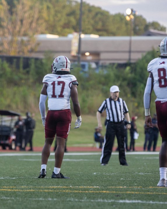 hudl.com/v/2QJ33U
Junior SZN Highlights 
<a href="/coach_kight15/">Coach Joel Kight</a> <a href="/ChadSimmons_/">ChadSimmons</a> <a href="/RecruitGeorgia/">Recruit Georgia</a> <a href="/RustyMansell_/">Rusty Mansell</a>