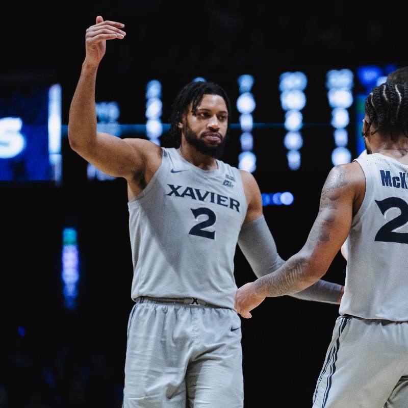 XavierMBB's tweet photo. Jerome Hunter speaks with the media following Xavier's 82-72 loss to St. John's.

#LetsGoX | ALL IN

Post-game press conference presented by @cruxroadboardz