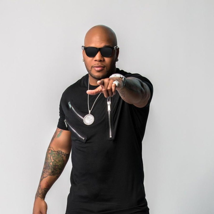 kchartsmaster's tweet image. HEESEUNG and JAKE from ENHYPEN will feature on FLO RIDA's upcoming single 'Confessions (feat. HEESEUNG &amp;amp; JAKE of ENHYPEN x Paul Russell). Out on January 10th.