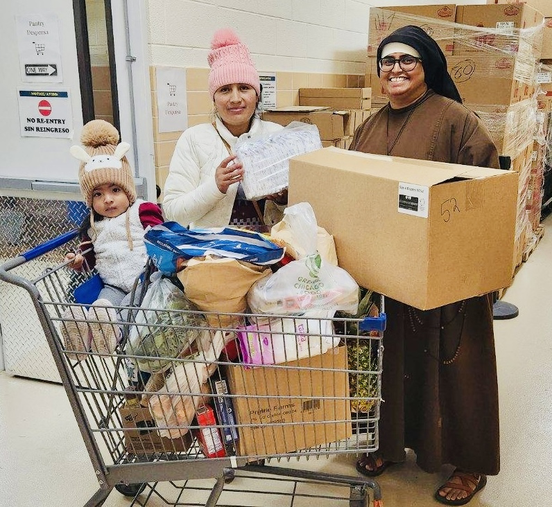 We do not have enough size 5 diapers! 

Can you help us by buying some diapers off our Amazon wish list? Link: a.co/6J89ewe

THANK YOU!