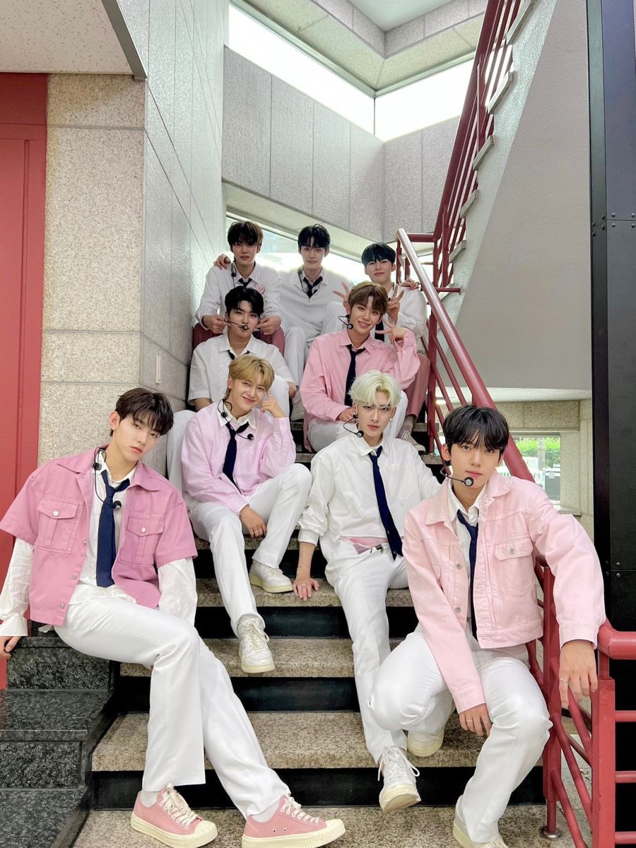 bts! 𐙚 tweet media