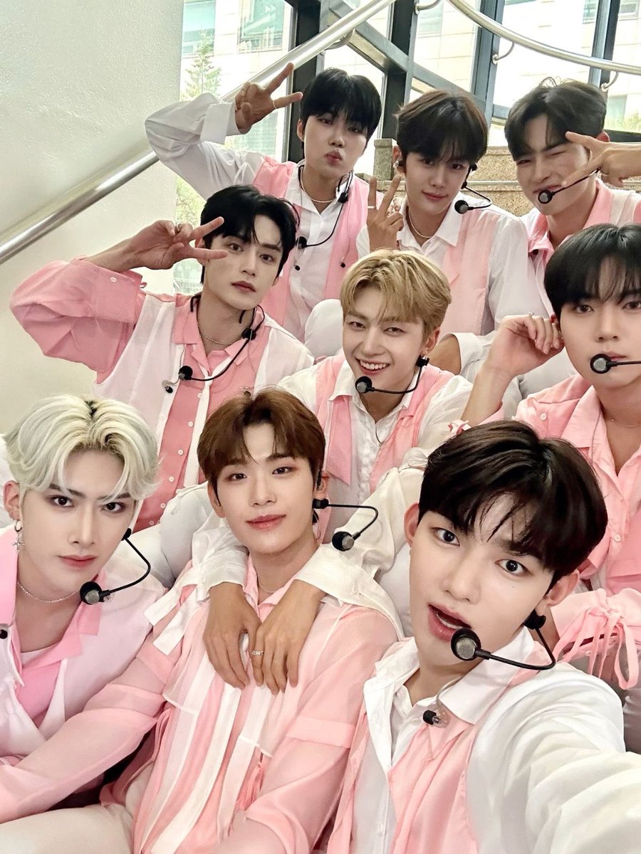 bts! 𐙚 tweet media