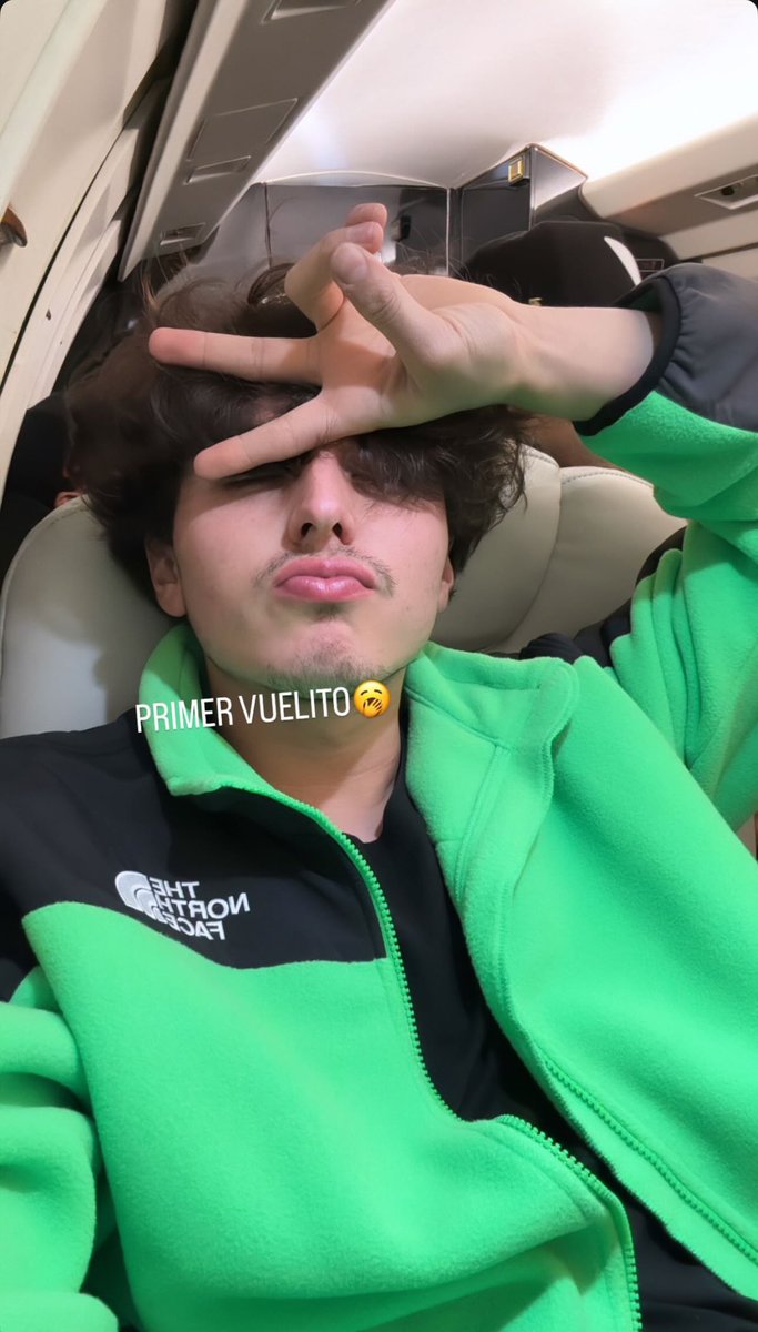 GabitoData's tweet image. Gabito Ballesteros vía instagram 🔥