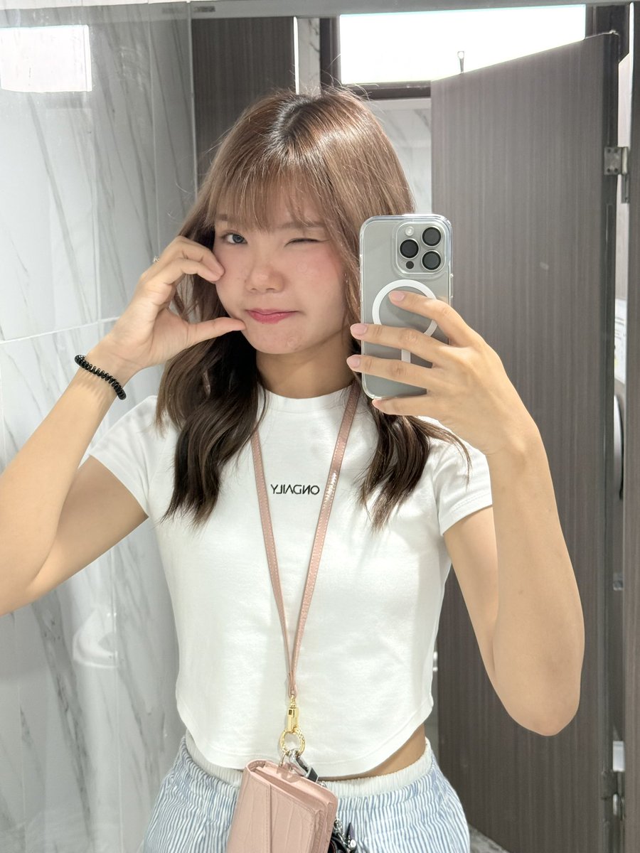 SaridaStyle's tweet photo. แปะพิกัดเสื้อลุคนี้
📍https://t.co/gXEaQfYnxJ
#ช้อปปี้แฟชั่น https://t.co/Nxvm3C3xPM