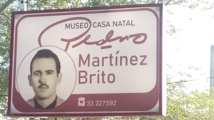 Hoy 7 de enero se rindió homenaje a Pedro Martínez Brito, desde su casa natal en #CiegodeAvila en el 90 aniversario de su natalicio 
 #LatirAvileño por nuestra historia <a href="/JHGcasanova/">julio Heriberto Gómez Casanova</a> <a href="/NexyVelizNaranj/">Nexy Veliz Naranjo</a> <a href="/milyabad1982/">Misleydi Abad Modey</a> <a href="/CedenoPazo/">Lianet Pazo Cedeño</a>