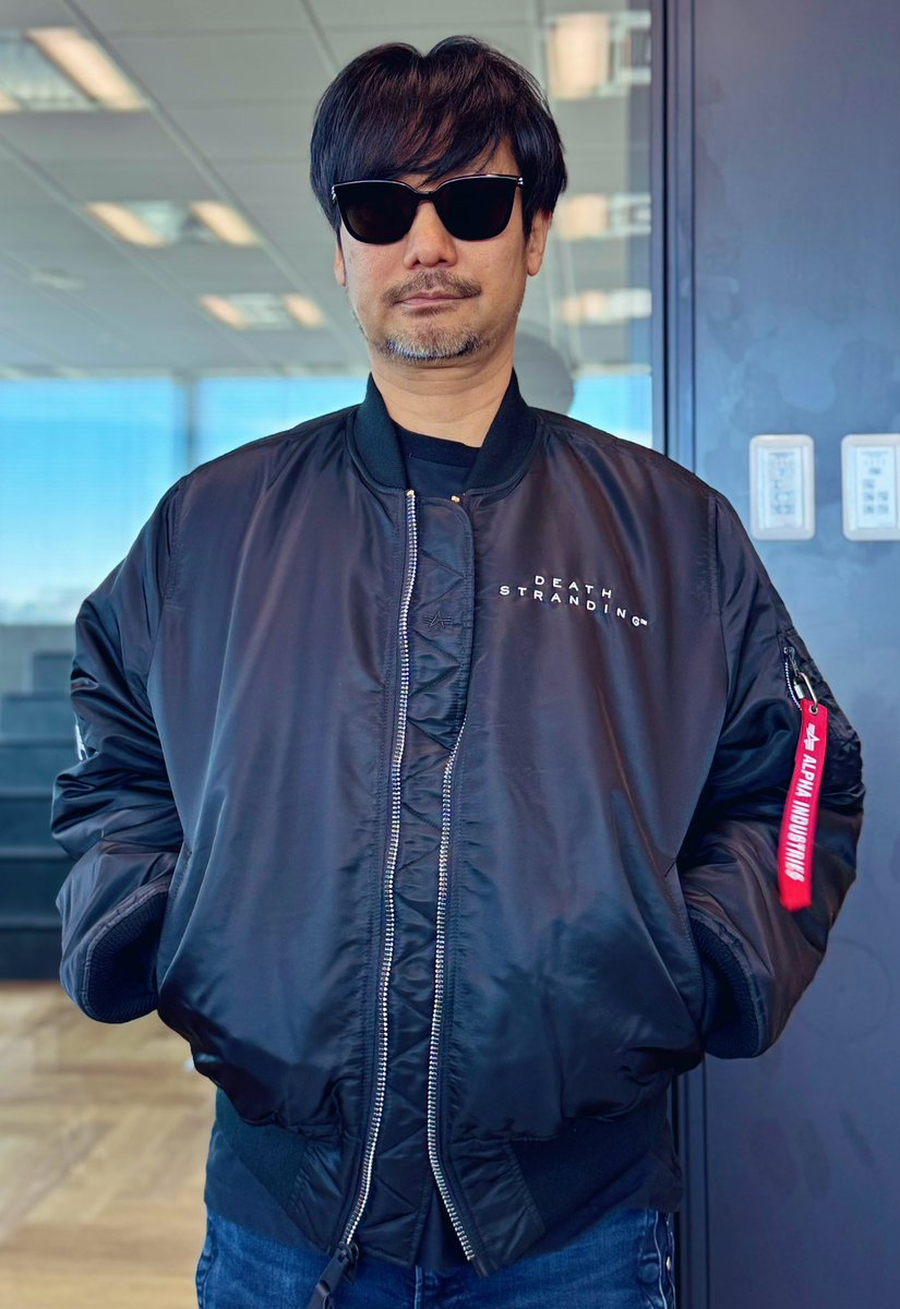 There is also a hat in collaboration with Brain Dead.