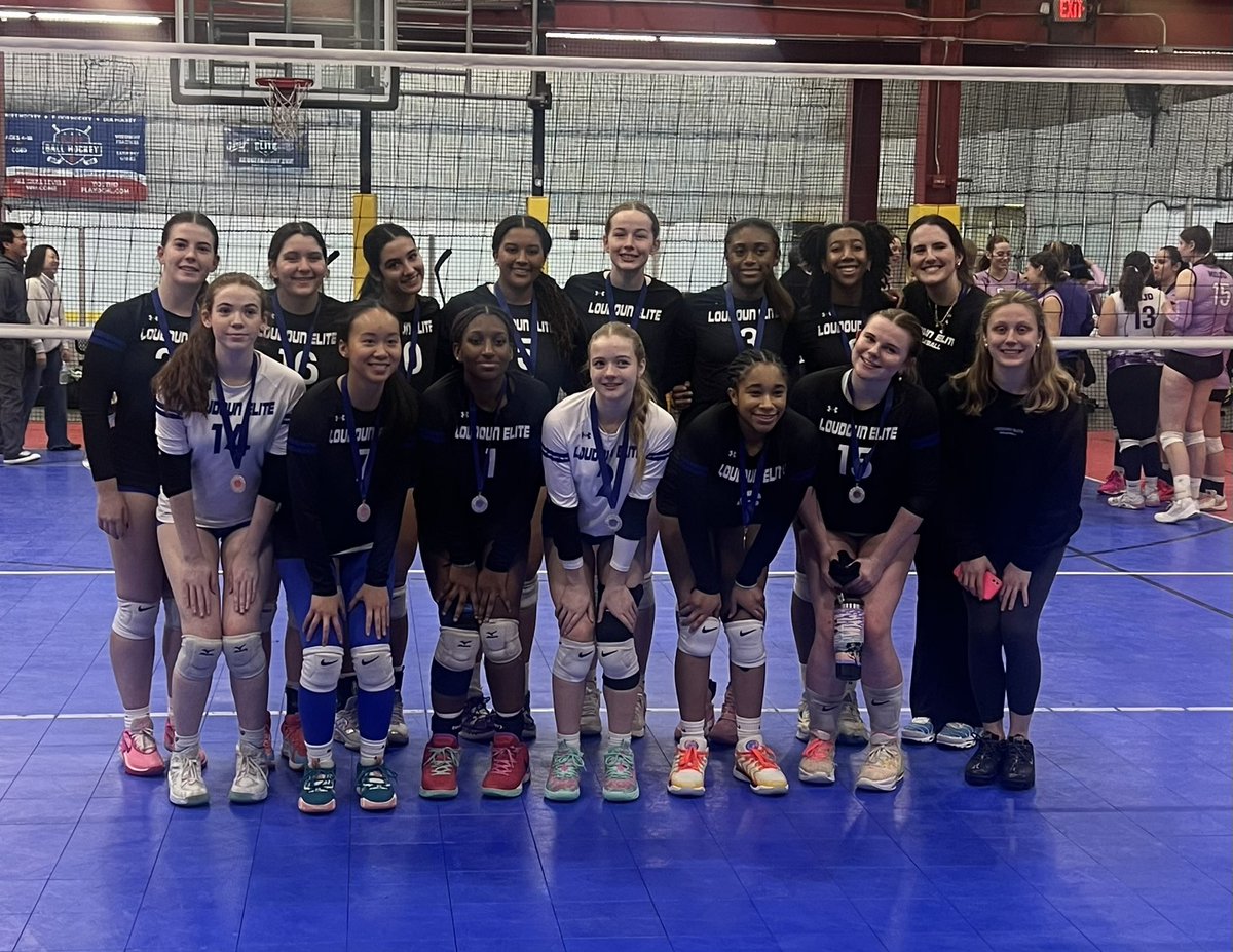 LE 17U -Second place in the gold bracket! First tournament! Teamwork !