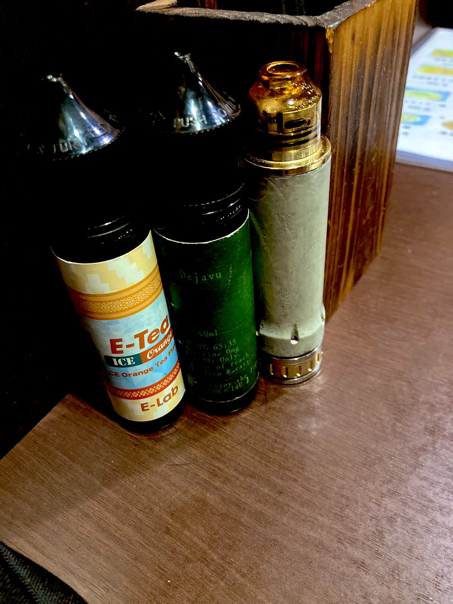 thevapest's tweet image. 年明けしてから基本コレ

#i4udejavu 🍋‍🟩🪵
#elab 🧊🍊🫖
#vape