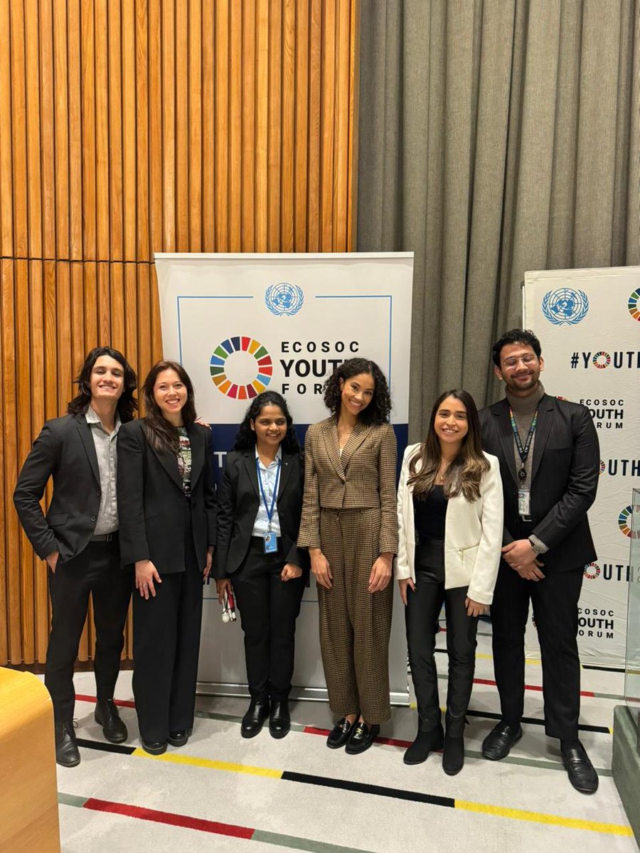 As a Global Esports Federation Ambassador, I gave a talk on using esports to close the gender gap and empower women in competitive gaming and beyond, showcasing my commitment to inclusivity and diversity in the esports community. #TBT #Esports #UN #UnitedNations