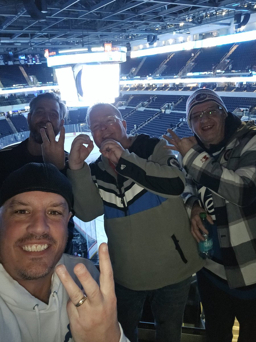 Windog0101's tweet photo. 300 300 300 special #section316 #victory #selfie Jets Win Jets Win #helly 300 #victory #beatthepreds @hustlerama @SportsTalkWPG @muirskijetguy @NHLJets #gojetsgo https://t.co/rzsicxioIX