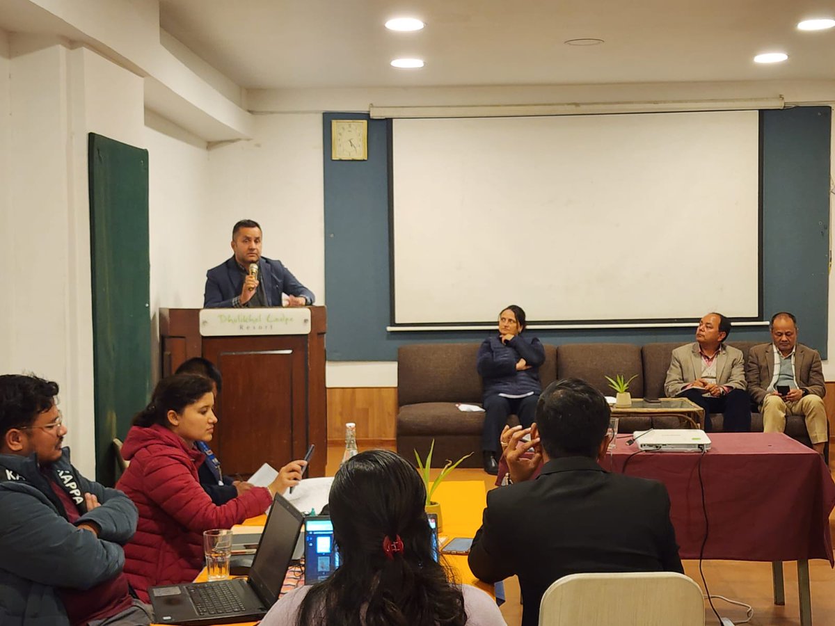 WFP Nepal (@wfp_nepal) on Twitter photo Strengthening Agriculture through tech-driven solutions! 💡🌾
<a href="/WFP/">World Food Programme</a> & <a href="/icimod/">ICIMOD</a> are supporting <a href="/Hello_MOALD/">कृषि तथा पशुपन्छी विकास मन्त्रालय</a>'s officials to enhance capacity on:
🌎Google Earth Engine for crop mapping
📊Monitoring growth
🌡️Assessing climate impacts
📈Estimating yields.
#SustainableFarming Strengthening Agriculture through tech-driven solutions! 💡🌾
<a href="/WFP/">World Food Programme</a> & <a href="/icimod/">ICIMOD</a> are supporting <a href="/Hello_MOALD/">कृषि तथा पशुपन्छी विकास मन्त्रालय</a>'s officials to enhance capacity on:
🌎Google Earth Engine for crop mapping
📊Monitoring growth
🌡️Assessing climate impacts
📈Estimating yields.
#SustainableFarming