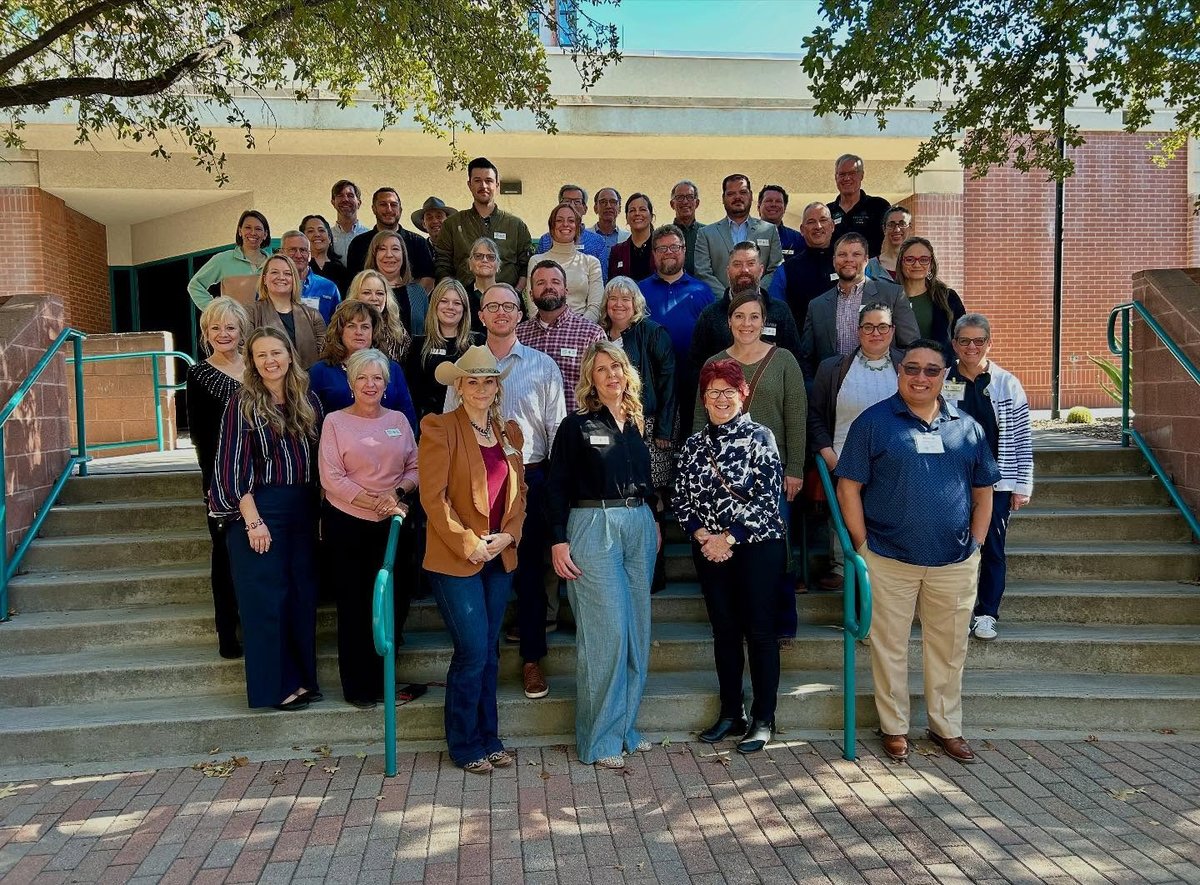 The D6 team headed west for our final workshop of 2024! The remarkable agricultural leaders of Project CENTRL experienced the leadership lessons of The Attack on Pearl Harbor in Tucson, Arizona, facilitated by D6 faculty, Roy Panzerella and Therese Orr. #D62024