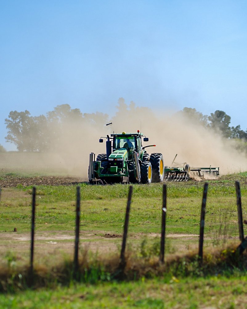 Llegó la hora del campo. Argentina aún está a tiempo de evitar una crisis profunda que golpee a su interior productivo. Por eso acompañamos el legítimo reclamo de las entidades agropecuarias, que exigen al Gobierno nacional medidas concretas para enfrentar esta difícil situación.
