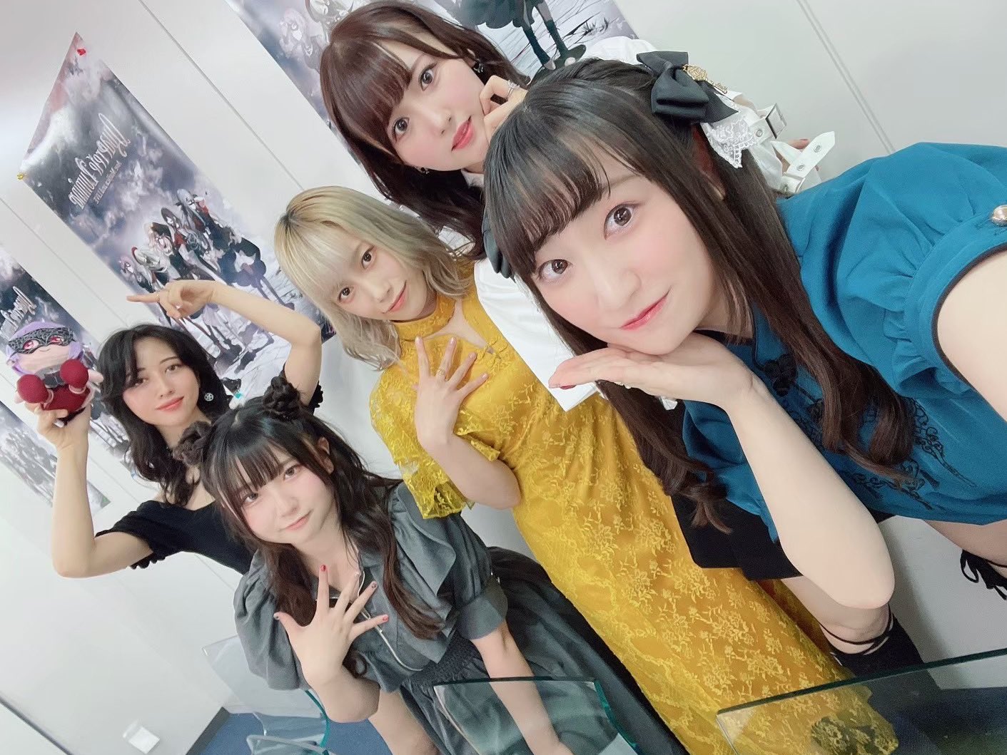 バンドリ ave mujica 米澤茜　アモーリス GekltRfaMAApAd3.jpg